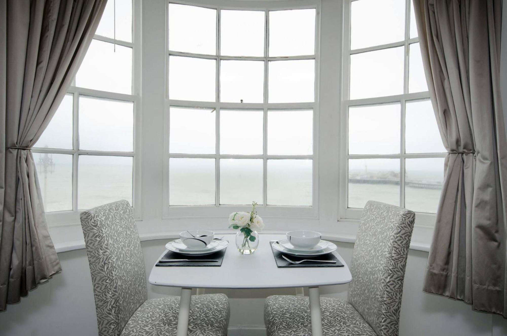 Seaview Regency Apartment With Private Parking Brighton Ngoại thất bức ảnh